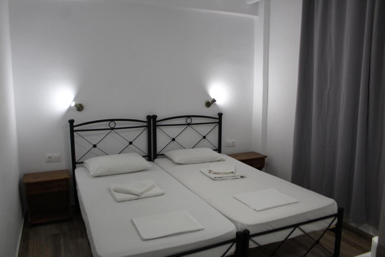 Zeus Hotel Ireo  Eksteriør billede