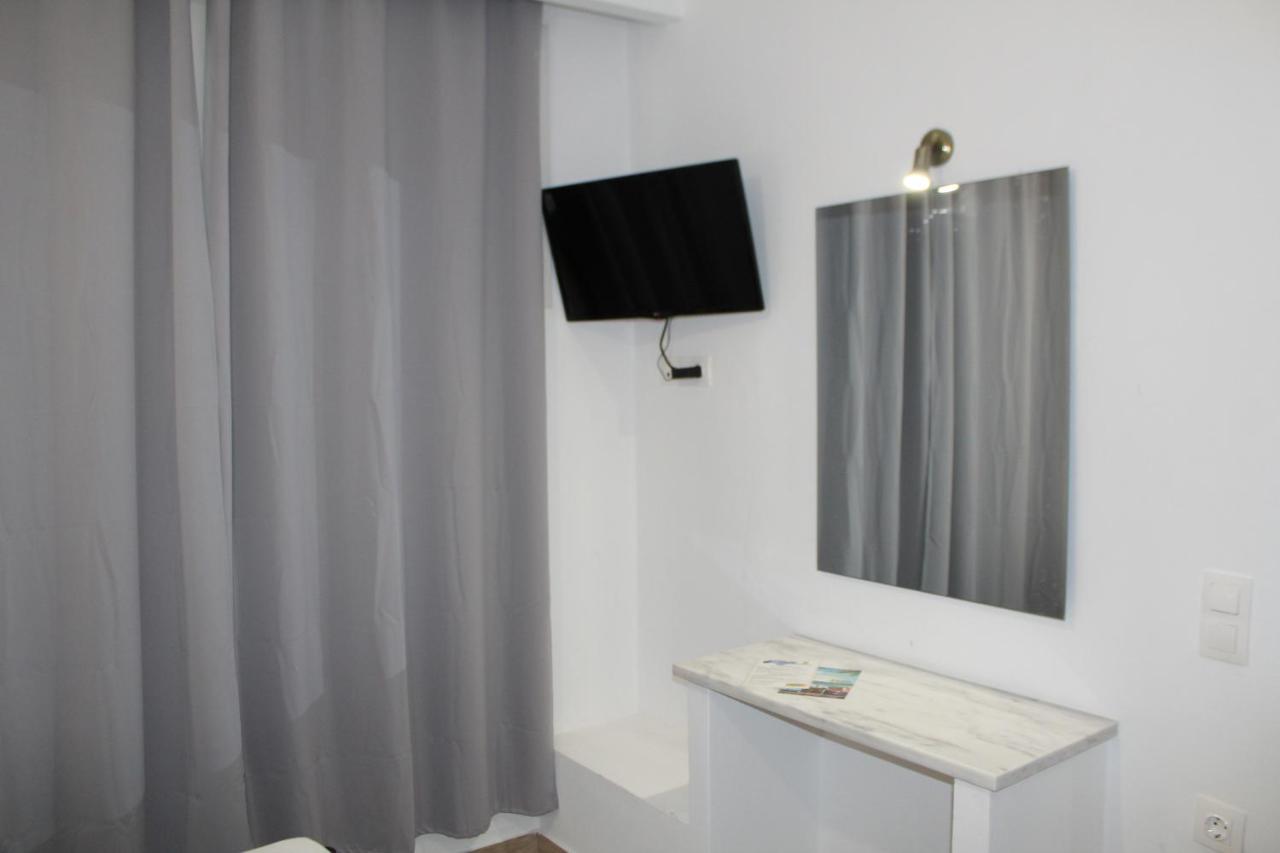 Zeus Hotel Ireo  Eksteriør billede