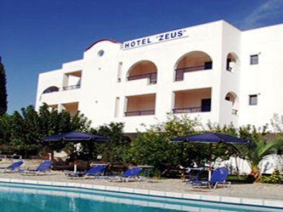 Zeus Hotel Ireo  Eksteriør billede